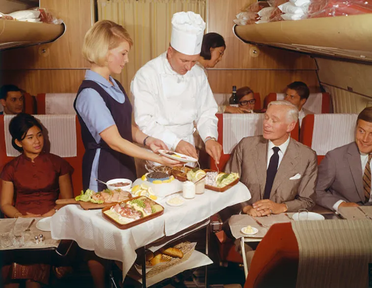Vintage Photos From the Scandinavian Airlines’ Archive Capture The Glamorous Past Of Airline Food