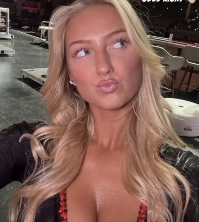 Ring Girl From Ty,son-P,aul F!ght Has