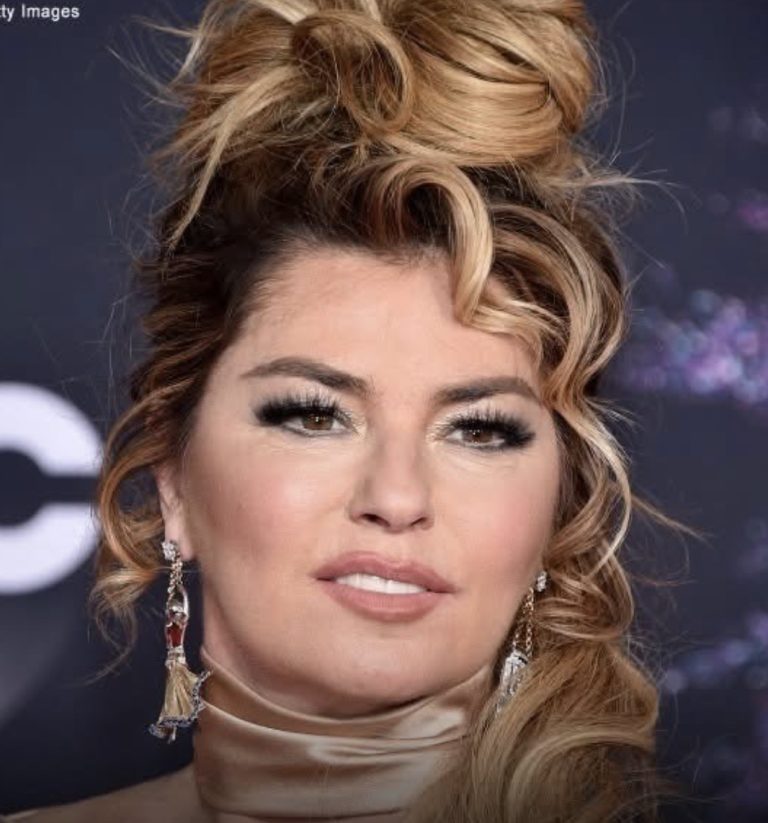 Fans React to Shania Twain, 59,