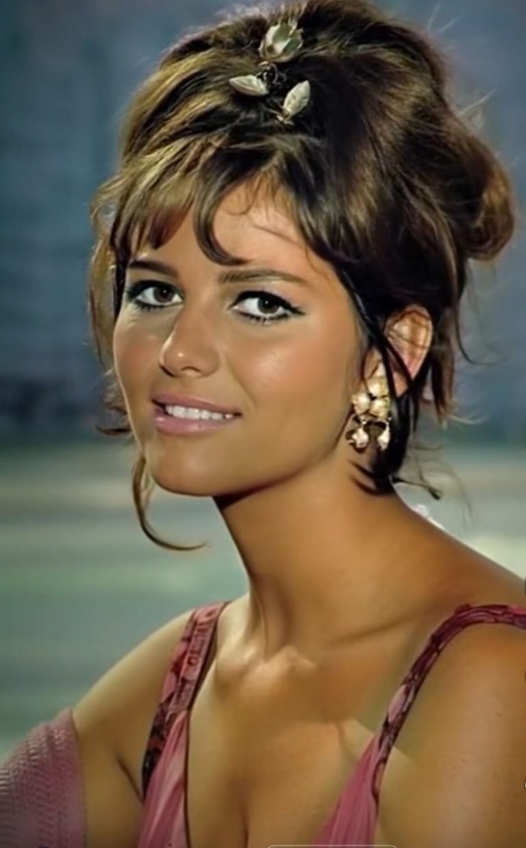 She Was a Hollywood Beauty in the 60s — You’ll Be