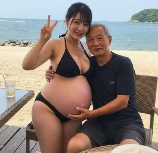 The Sad Girl Marries a 70-Year-Old. 10 Day