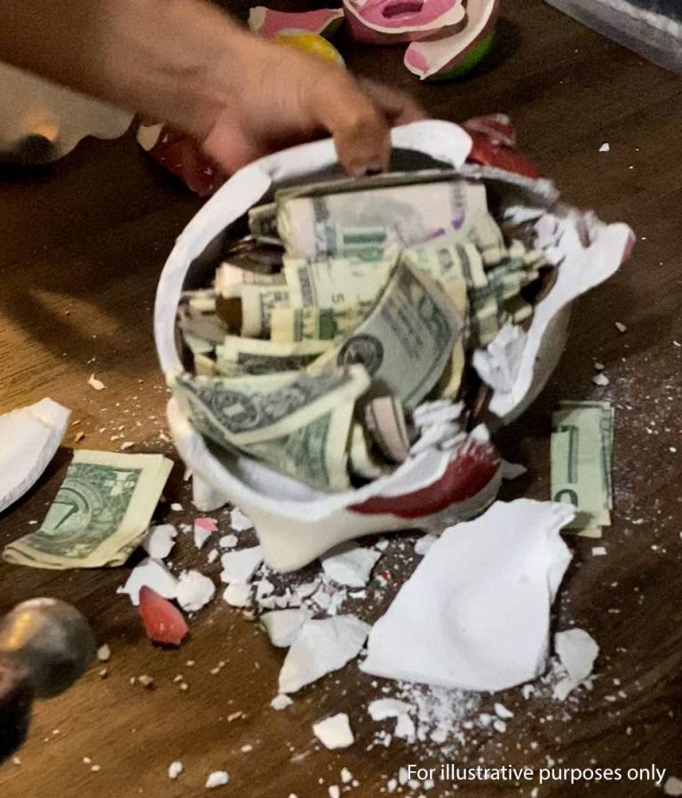 Found Nearly $3,500 in My 13-Year-Old Son’s Piggy Bank