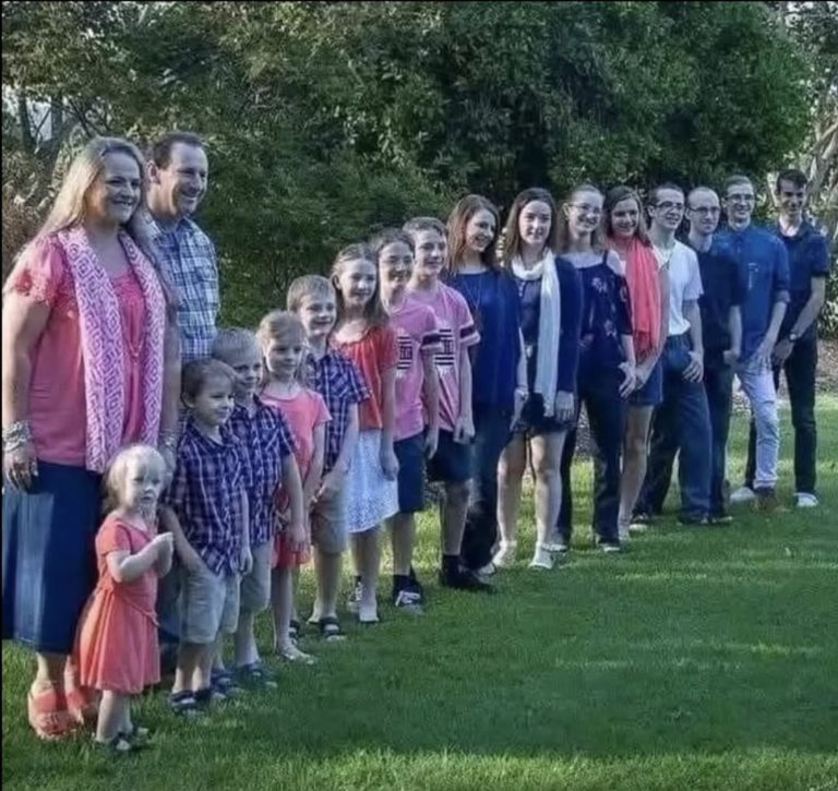 Inside Australia’s biggest family – try not