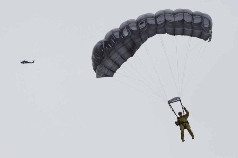 BREAKING NEWS MAN FALL FROM