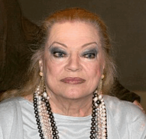 Beloved Actress’s New Look Captu